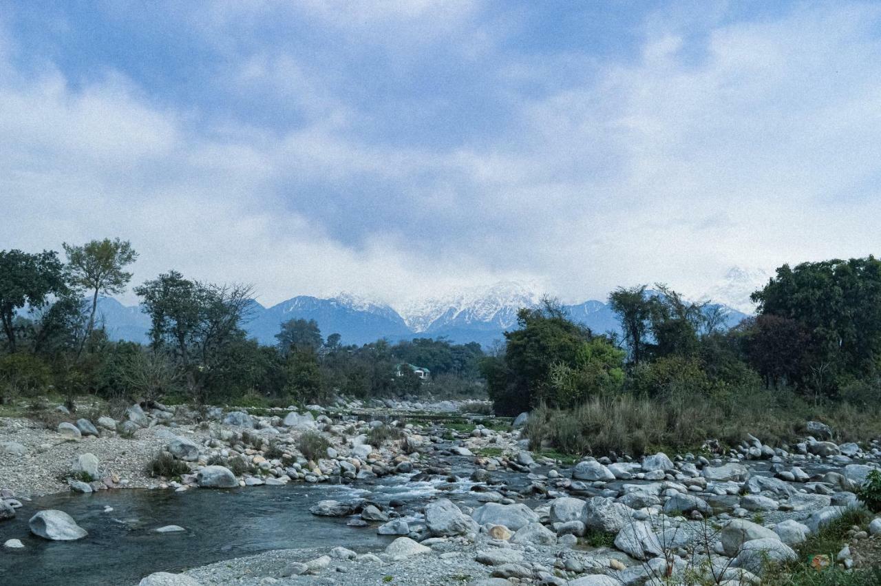 Hotel River Retreat Kangra Dış mekan fotoğraf
